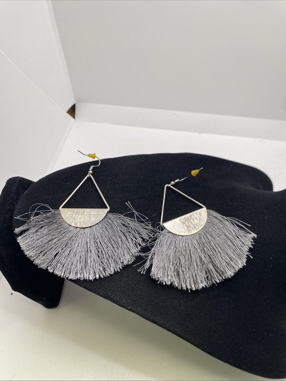 Womens Vintage Fan Style Earrings